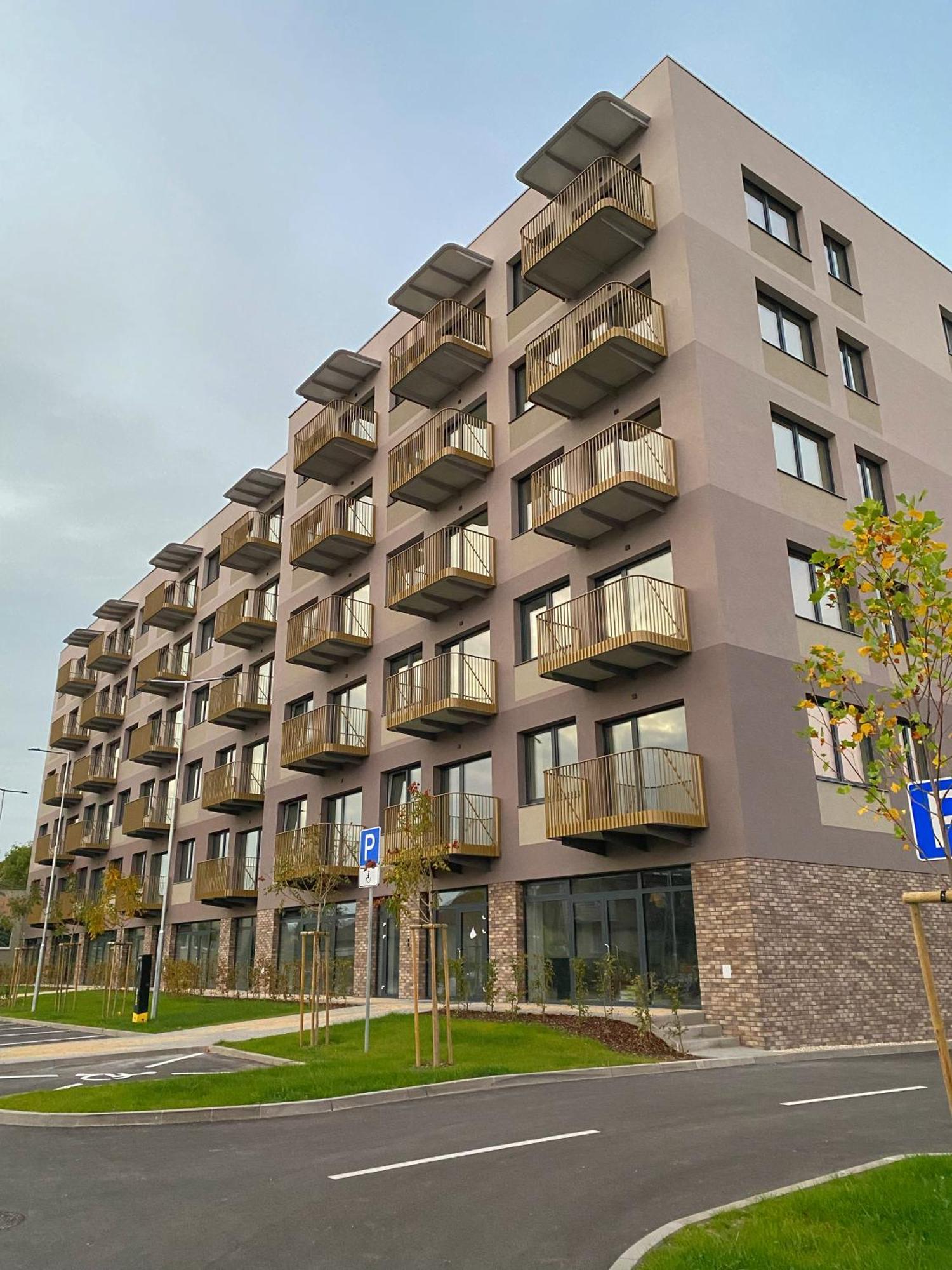 City Apartment I Trenčín Dış mekan fotoğraf